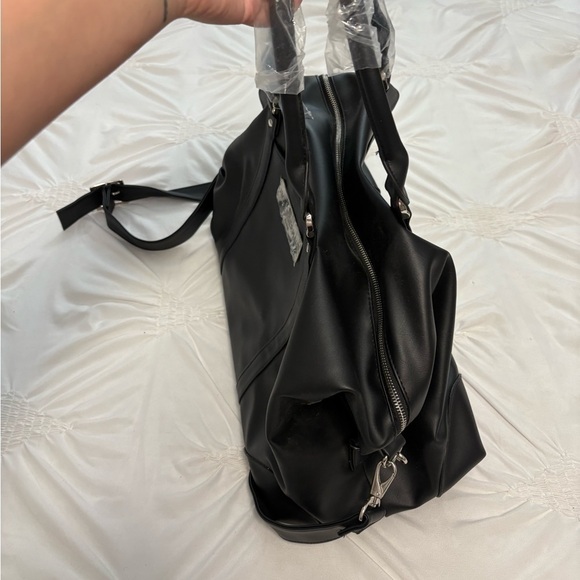 Michel Germain Vegan Leather Weekend Duffle Bag - Picture 7 of 10